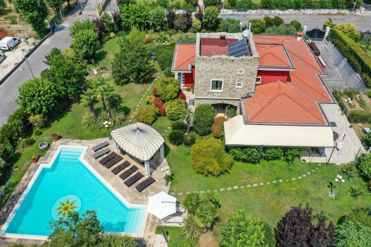 Private Luxury Villa With Pool Moniga del Garda Eksteriør billede